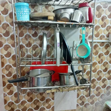 The Coloursinn Home Stays Chennai Room photo
